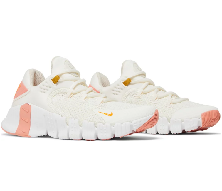 Women's Nike Free Metcon 4 (White/Peach) â ShoeGrab