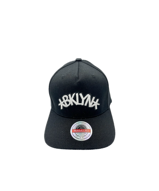 Brooklyn Nets Evergreen Stretch Snapback Hat by Mitchell & Ness (Black)