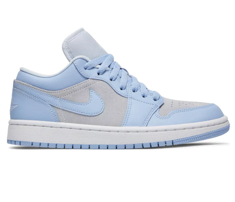 Baby blue discount low top jordans