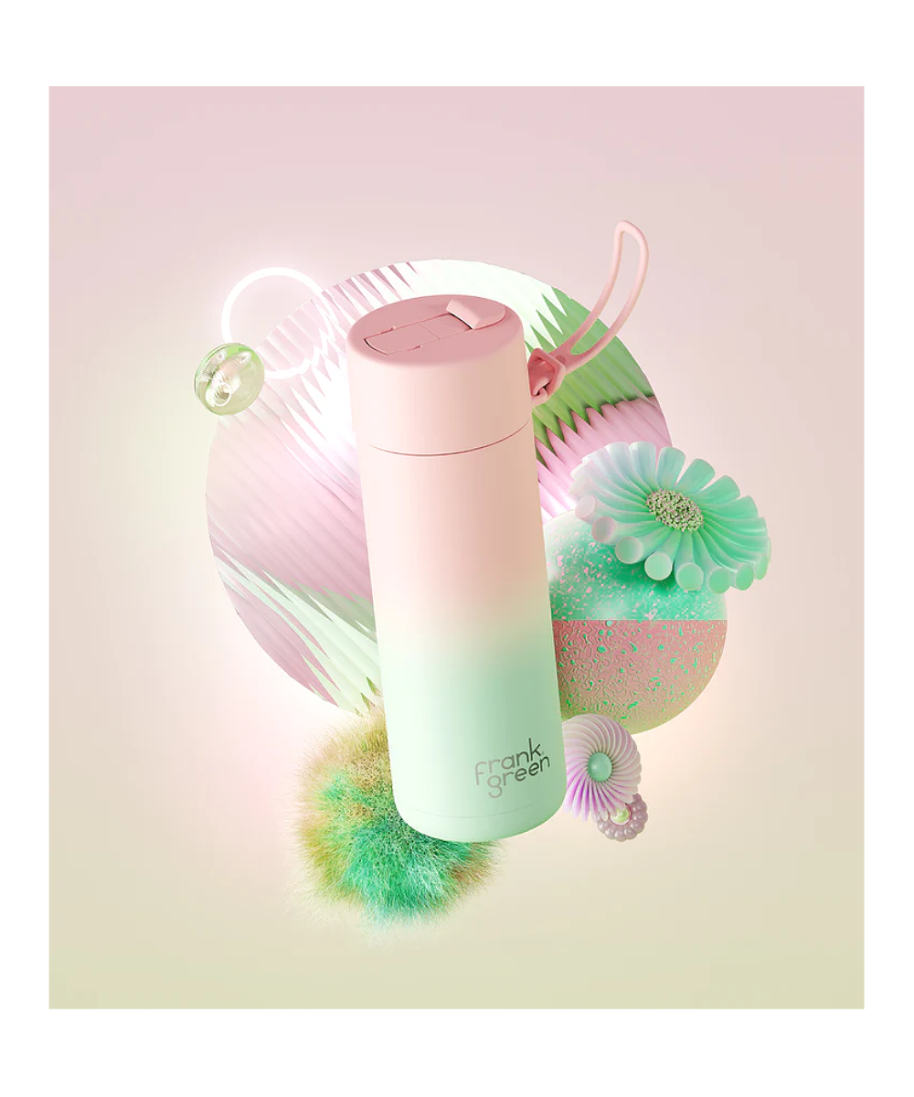 https://shoegrab.com.au/cdn/shop/files/FrankGreenGradientCeramicReusableBottle595ml_BlushedMintGelato_1.png?v=1703053407