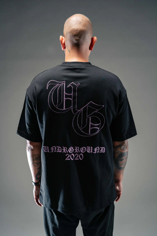 UNDRGROUND OL’ English Reload Tee (Black/Lilac)