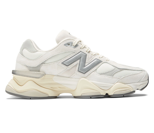 Women’s New Balance 9060 (Sea Salt)