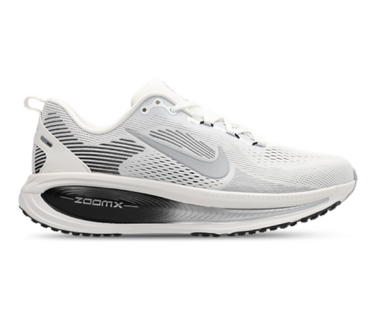 Men's Nike Vomero 18 (White/Metallic Silver)