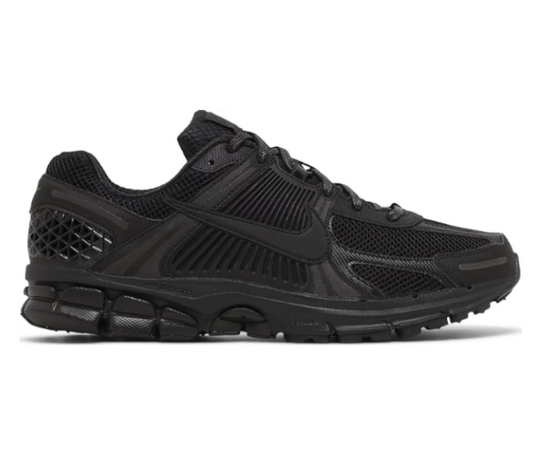 Men’s Nike Zoom Vomero 5 (Triple Black)