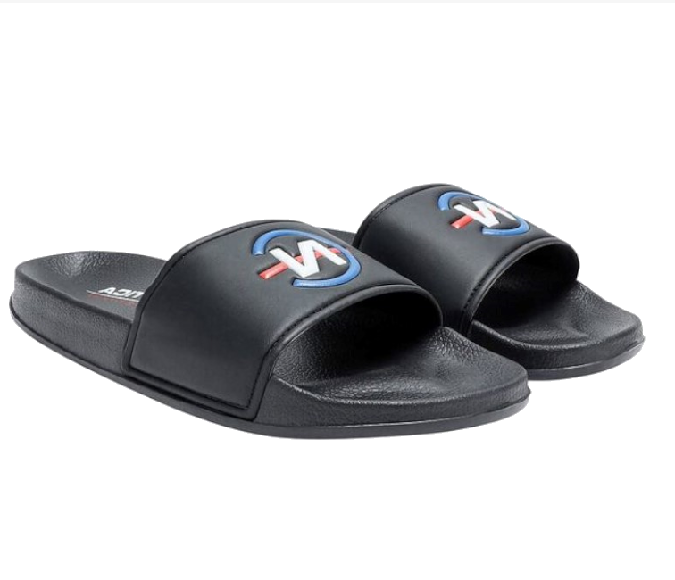 Nautica slides top