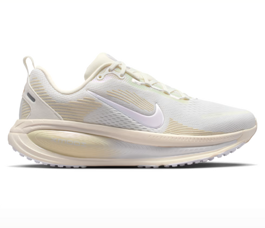 Women’s Nike Vomero 18 (White Pearl)