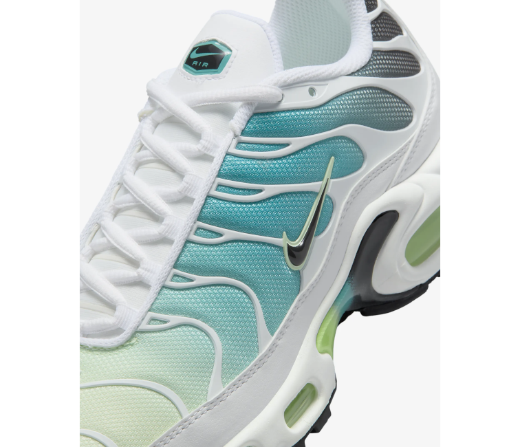 Girls air max plus on sale