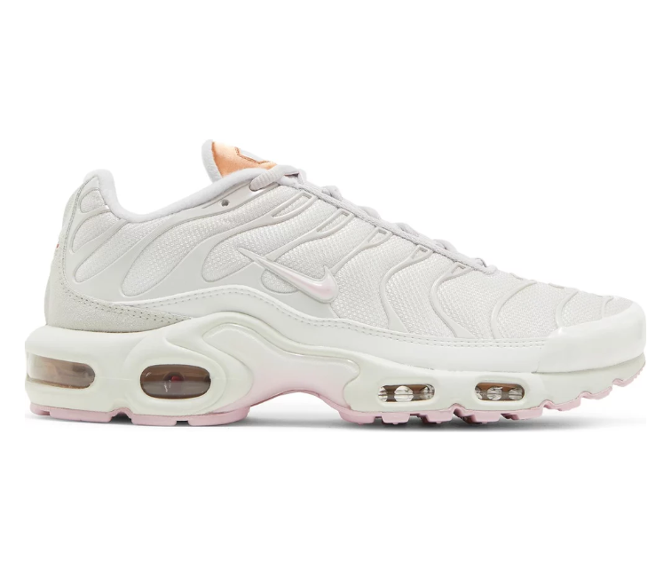 Pink and grey store air max plus