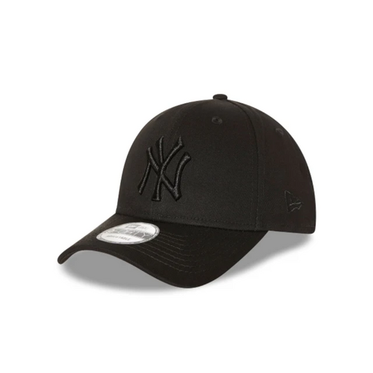 New Era New York Yankees 9Forty Cap (Black/Black)