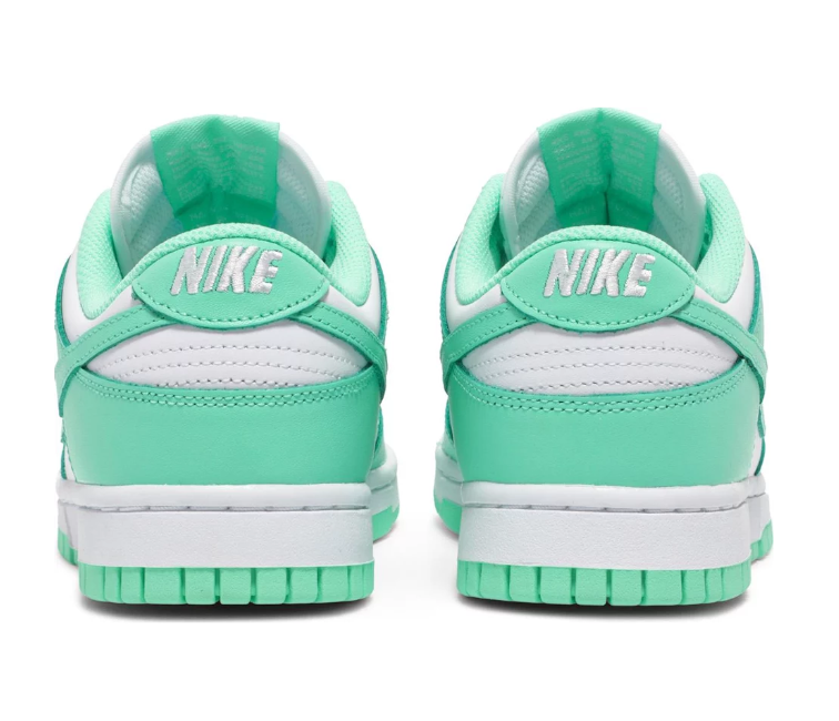 Green 2025 nike shoes