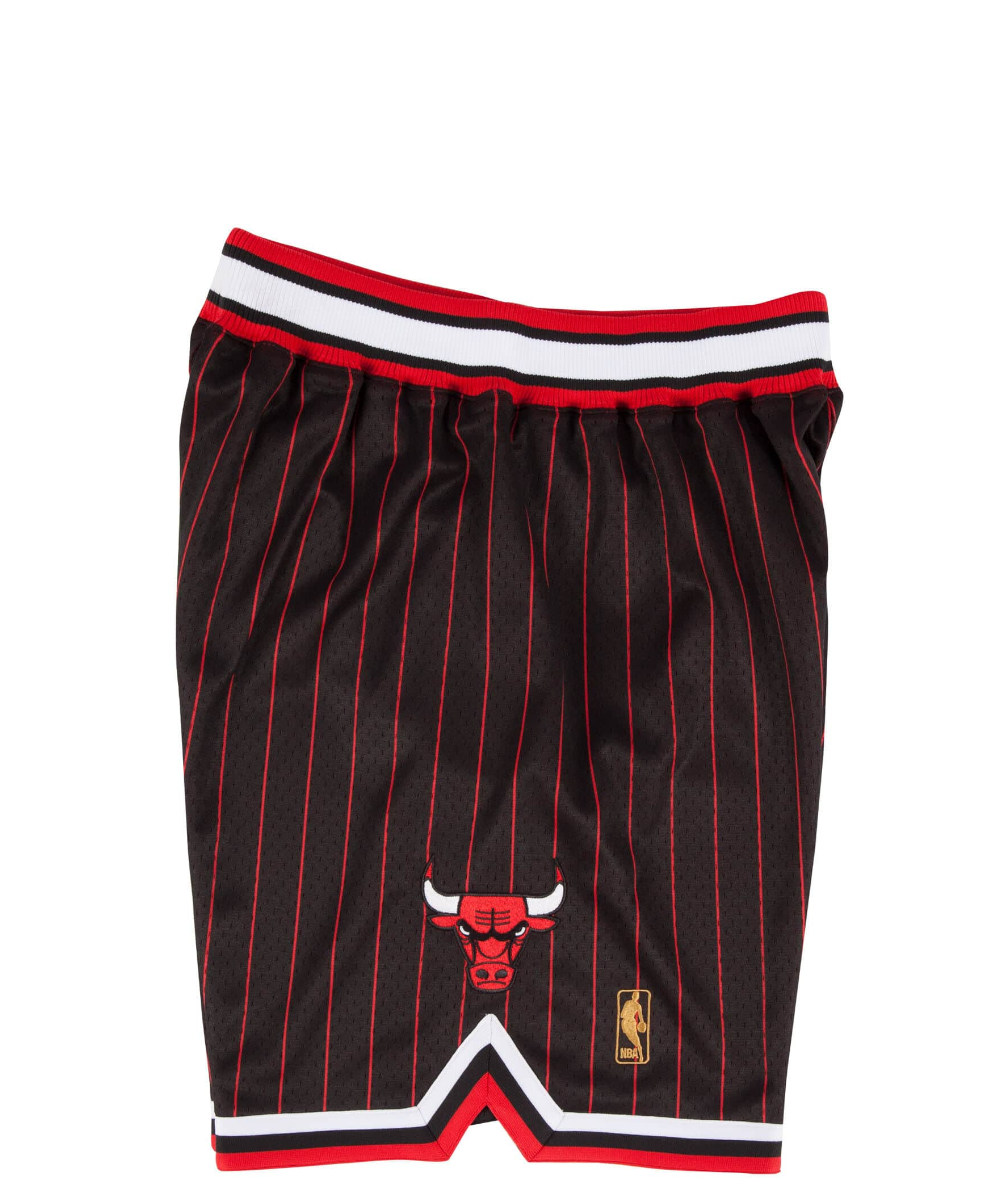 Shop Mitchell & Ness Chicago Bulls 1997-1998 NBA Alternate