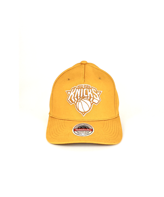 New York Knicks Team Logo Classic Snapback Hat by Mitchell & Ness